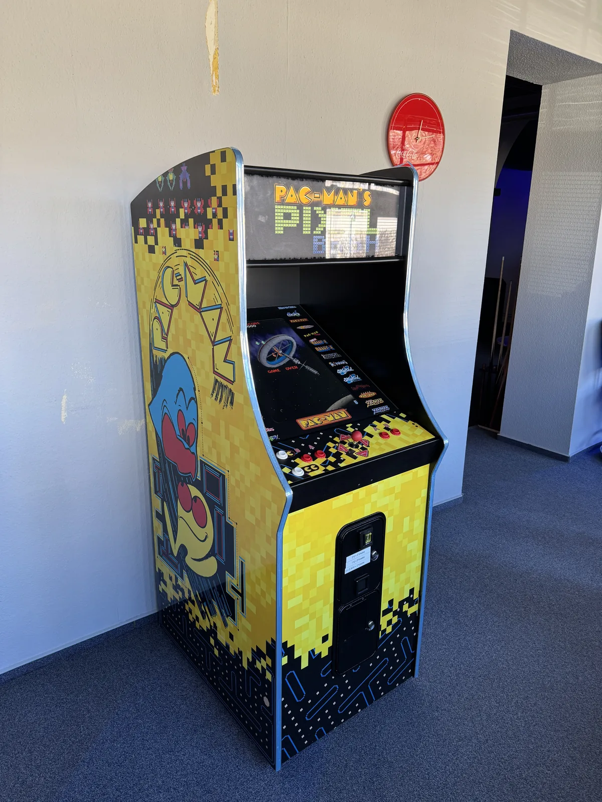Klassischer Pac-Man-Arcade-Automat – zeitloser Hingucker